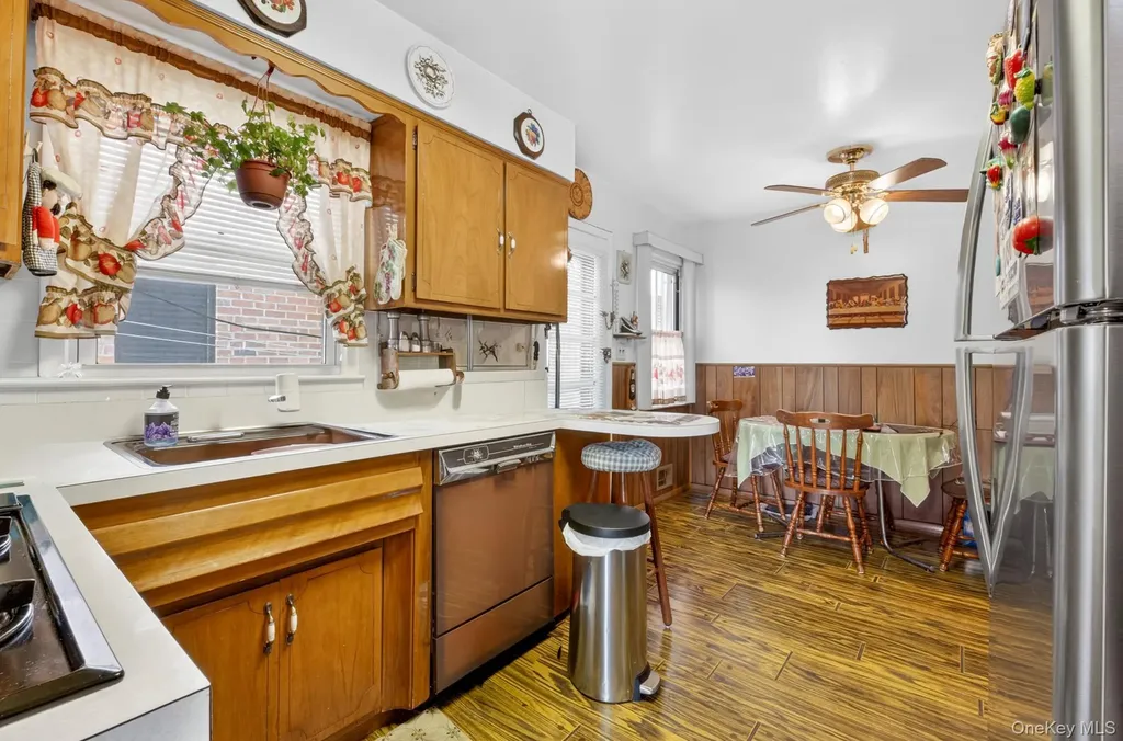 25-07 148th Street Flushing NY 11354