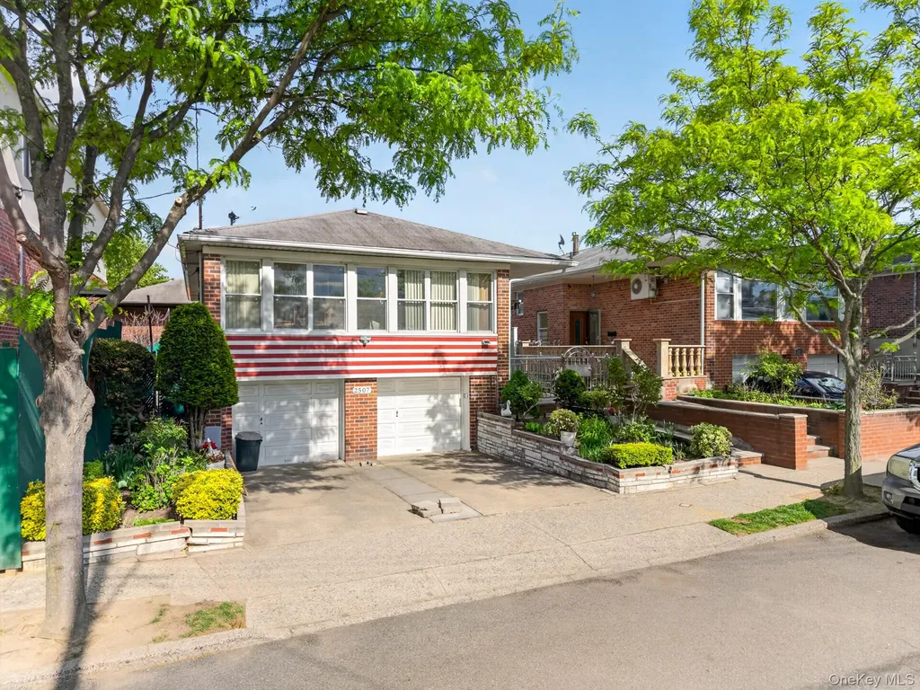 25-07 148th Street Flushing NY 11354