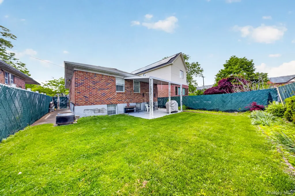 25-07 148th Street Flushing NY 11354