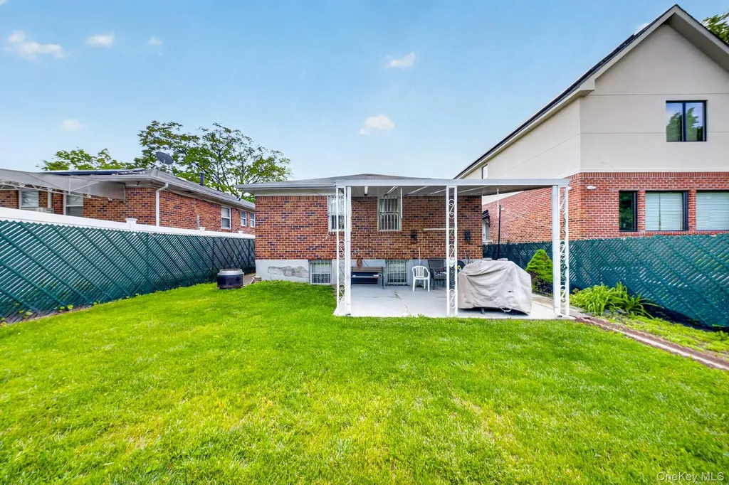 25-07 148th Street Flushing NY 11354