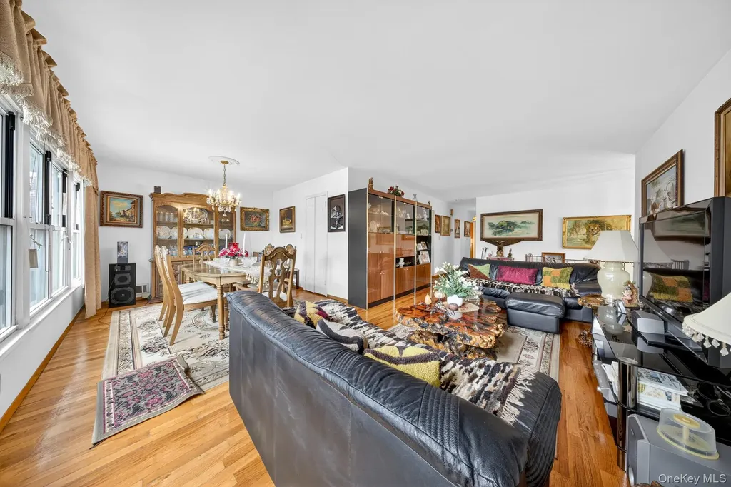 25-07 148th Street Flushing NY 11354