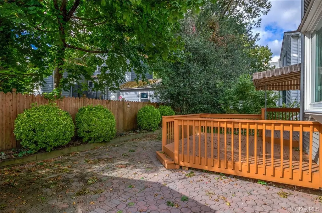 8 Davenport Street Harrison NY 10528
