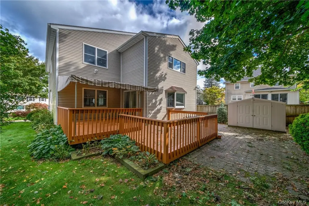 8 Davenport Street Harrison NY 10528