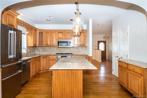 8 Davenport Street Harrison NY 10528