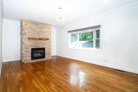 8 Davenport Street Harrison NY 10528