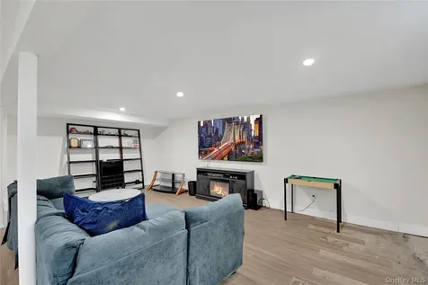 31 S White Rock Road Holmes NY 12531