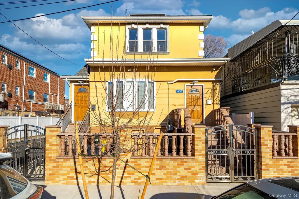 430 Turneur Avenue Bronx NY 10473