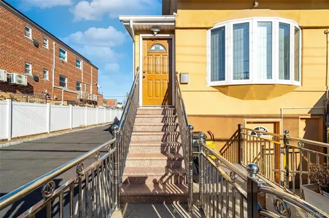 430 Turneur Avenue Bronx NY 10473