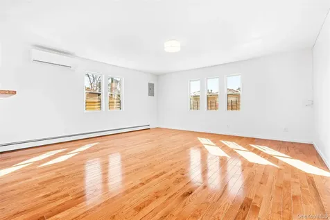 430 Turneur Avenue Bronx NY 10473
