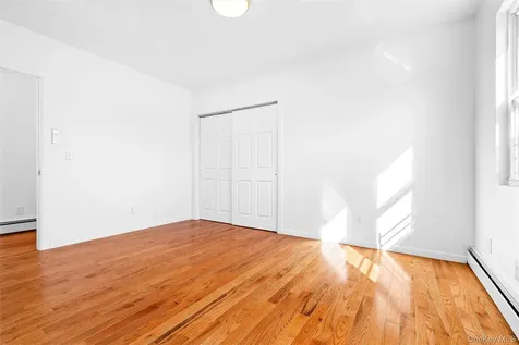 430 Turneur Avenue Bronx NY 10473