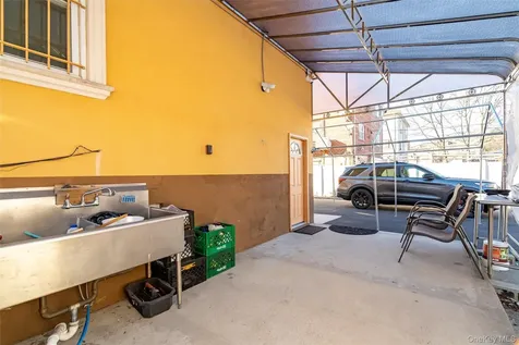 430 Turneur Avenue Bronx NY 10473