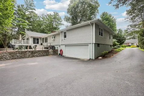 540 Hilltop Road Yorktown Heights NY 10598