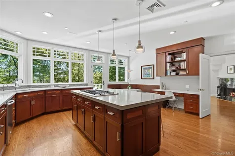 22 Petersville Road Mount Kisco NY 10549