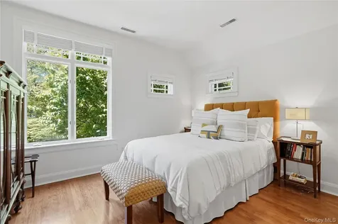 22 Petersville Road Mount Kisco NY 10549
