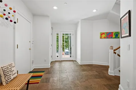 22 Petersville Road Mount Kisco NY 10549