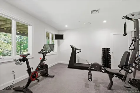 22 Petersville Road Mount Kisco NY 10549