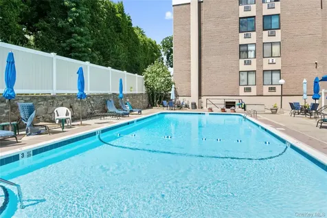 130 Colonial Parkway Yonkers NY 10710