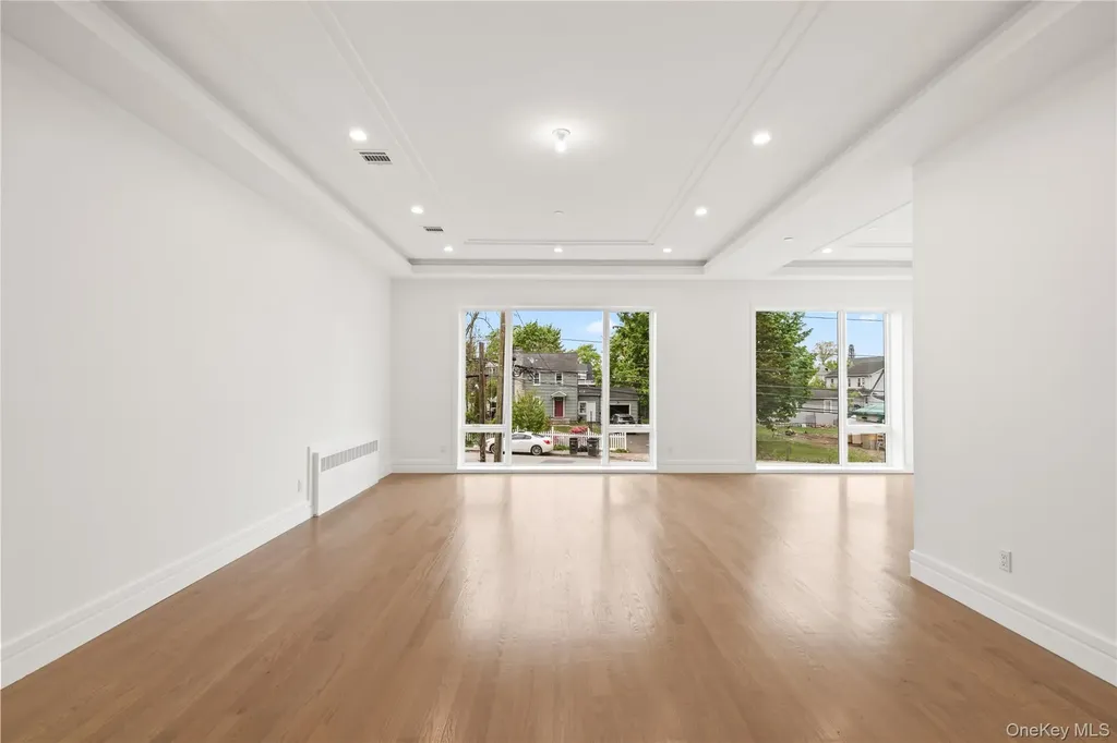 7 Sherwood Avenue Spring Valley NY 10977