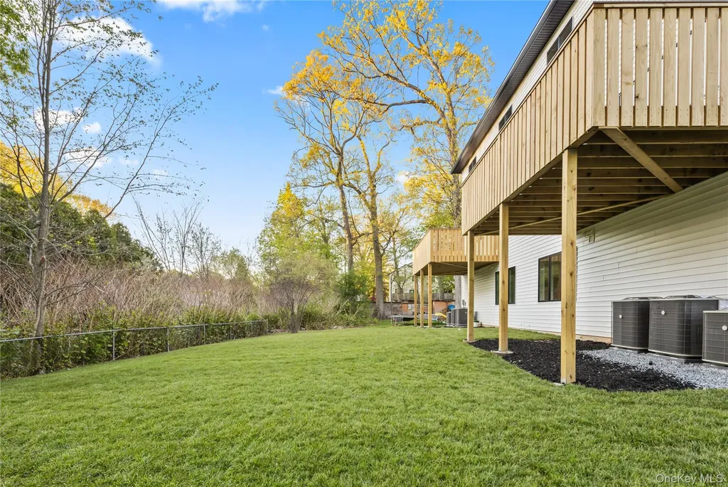 7 Sherwood Avenue Spring Valley NY 10977