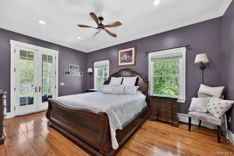 34 Sycamore Drive Wallkill NY 12589