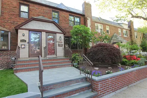 65-10 78TH Street Middle Village NY 11379
