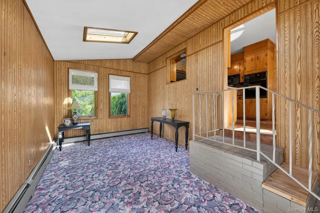 21 Stonecrest Drive New Windsor NY 12553