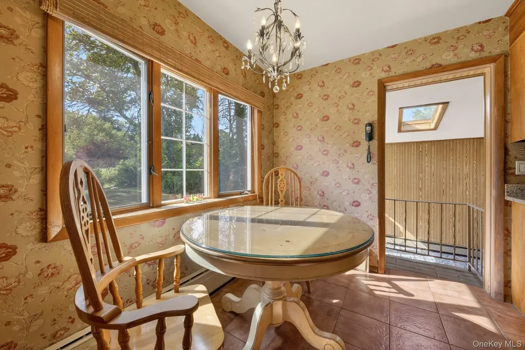 21 Stonecrest Drive New Windsor NY 12553