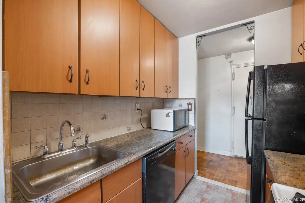 1304 Midland Avenue Yonkers NY 10704