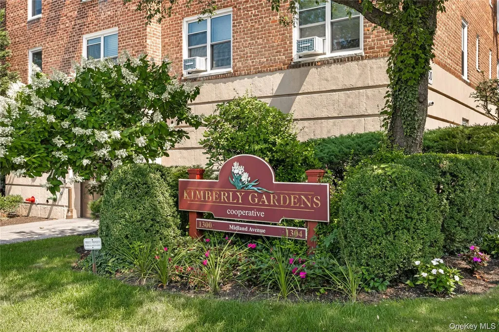 1304 Midland Avenue Yonkers NY 10704