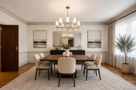 79 Aldershot Lane Manhasset NY 11030