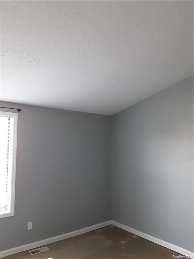 3410 Whispering Hills Chester NY 10918