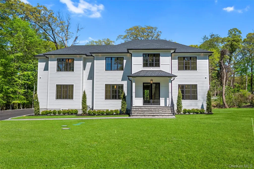 9 Wilderness Road Nissequogue NY 11780