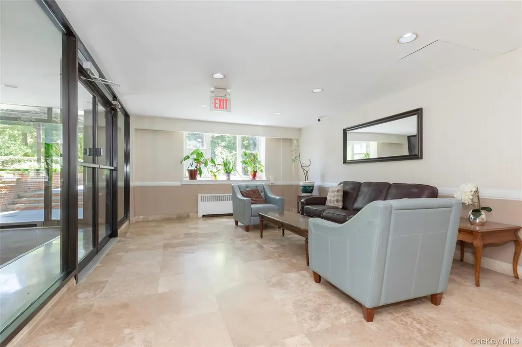12 Westchester Avenue White Plains NY 10601