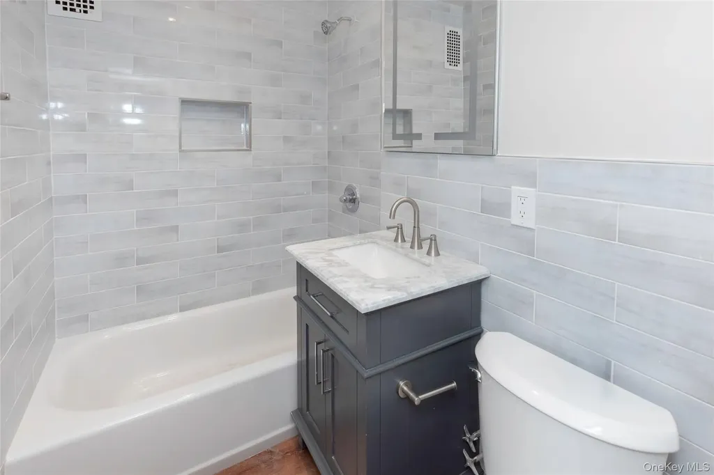 12 Westchester Avenue White Plains NY 10601