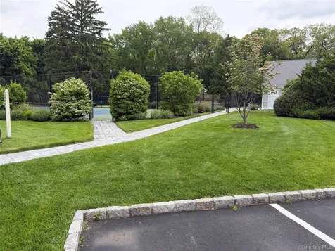 100 Clarewood Drive Hastings-on-hudson NY 10706
