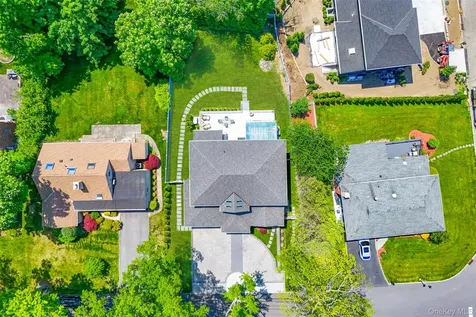 17 Clover Place New Rochelle NY 10805