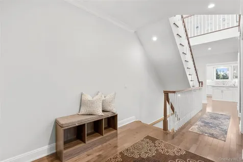 17 Clover Place New Rochelle NY 10805