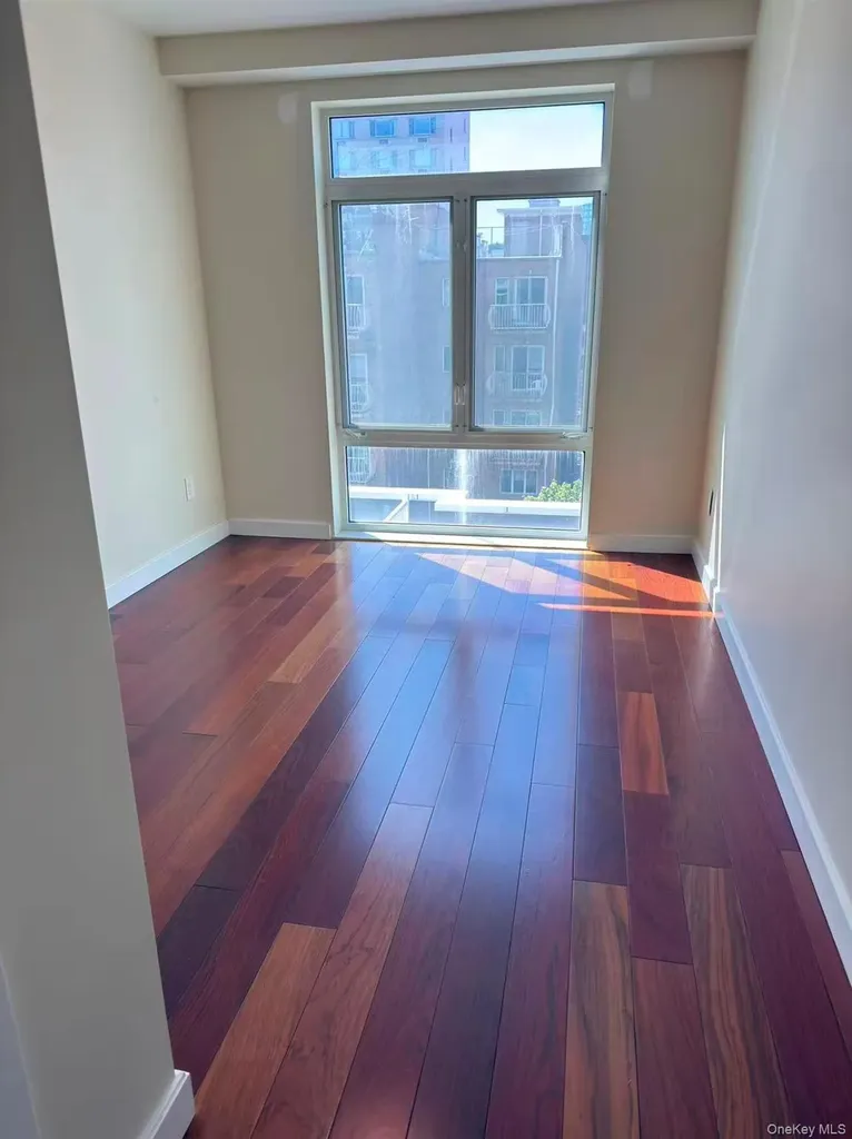 142-38 37th Avenue Flushing NY 11354