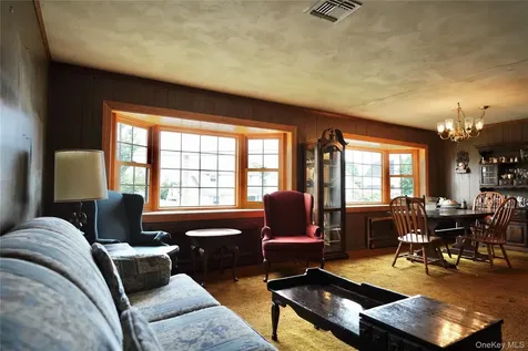 9 John Street Bethpage NY 11714
