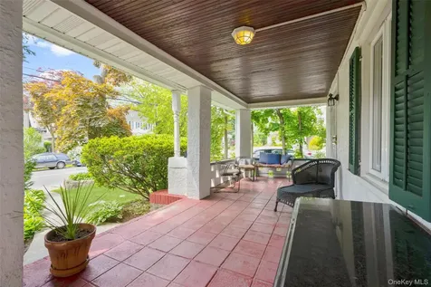 197 Coligni Avenue New Rochelle NY 10801