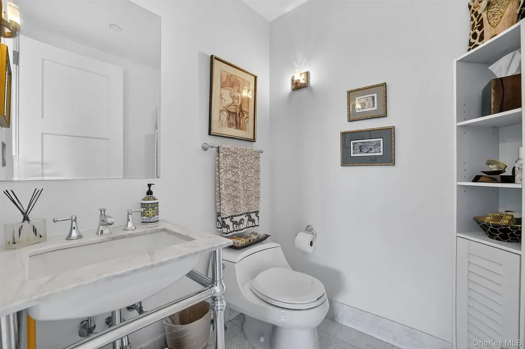 5 Renaissance Square White Plains NY 10601