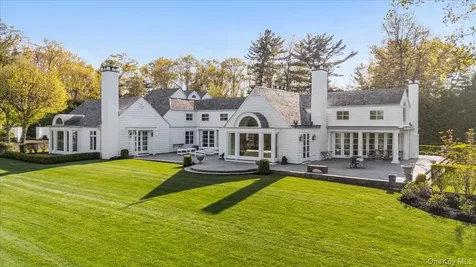 233 Cleft Road Mill Neck NY 11765