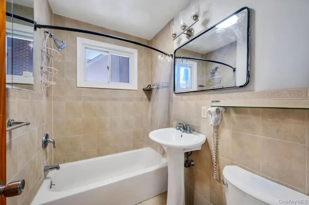 1732 Glenmore Avenue East Meadow NY 11554