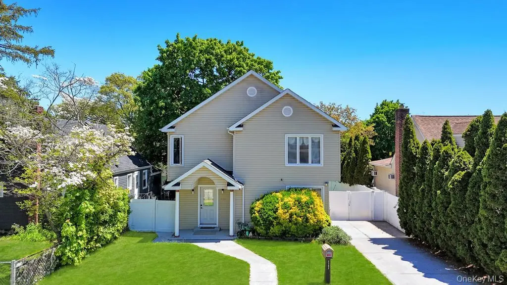1732 Glenmore Avenue East Meadow NY 11554