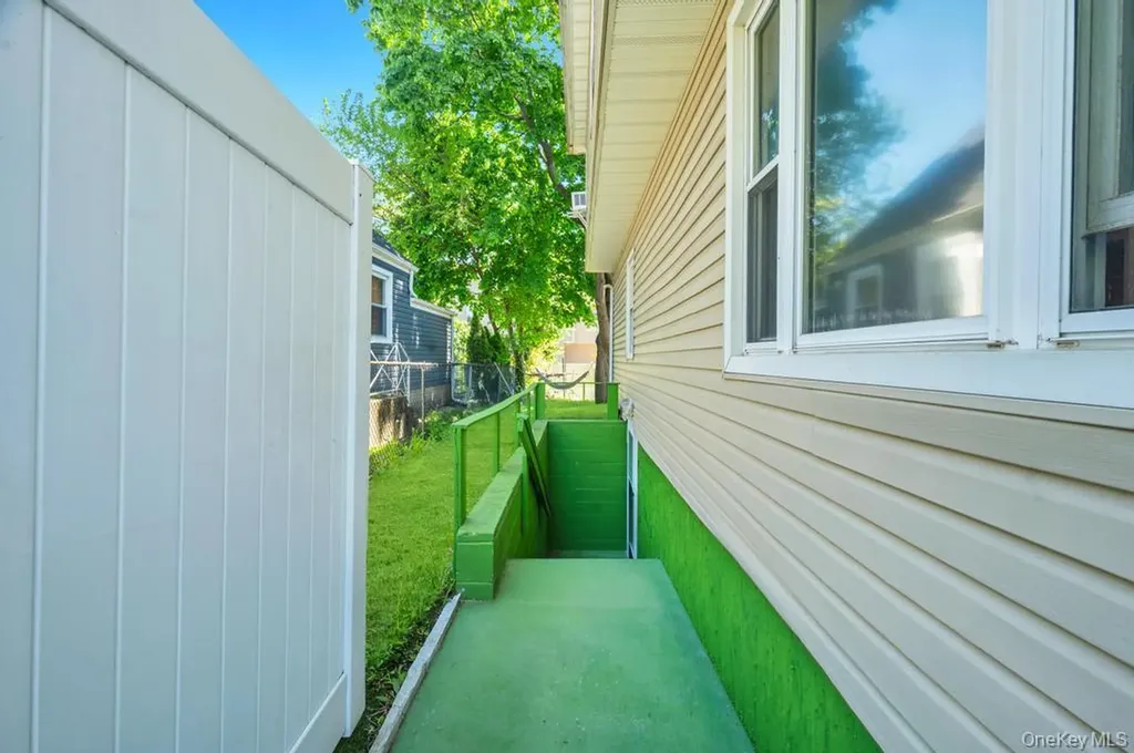 1732 Glenmore Avenue East Meadow NY 11554