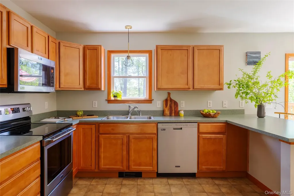 1380 Lucas Avenue Extension Cottekill NY 12419