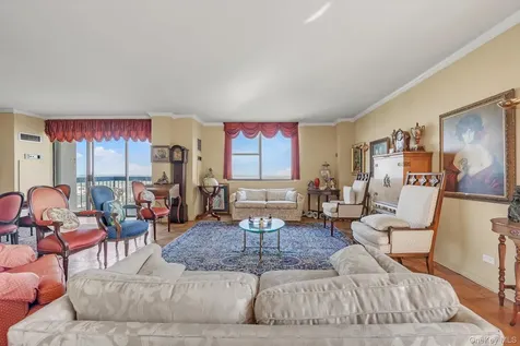 271-10 Grand Central Parkway Floral Park NY 11005