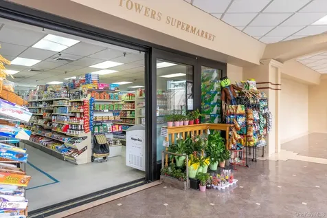 271-10 Grand Central Parkway Floral Park NY 11005