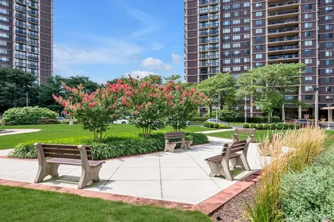271-10 Grand Central Parkway Floral Park NY 11005