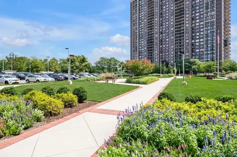271-10 Grand Central Parkway Floral Park NY 11005